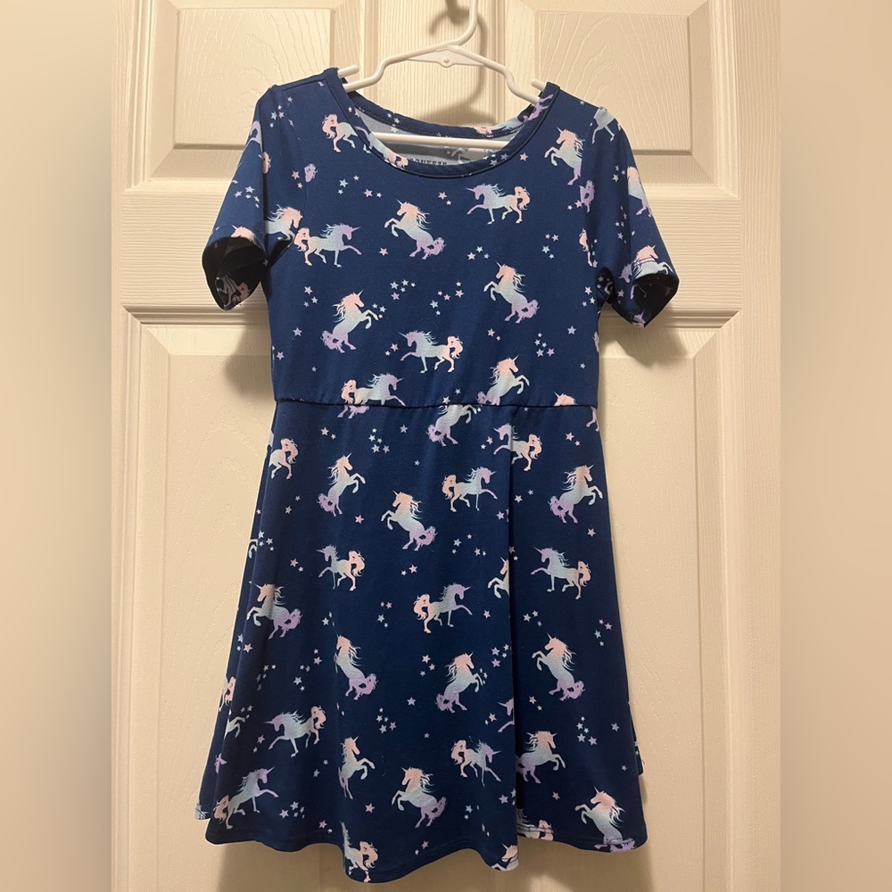 Girls size 6 unicorn dress blue